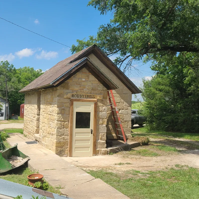 Driveway Entries & Stone Pillars